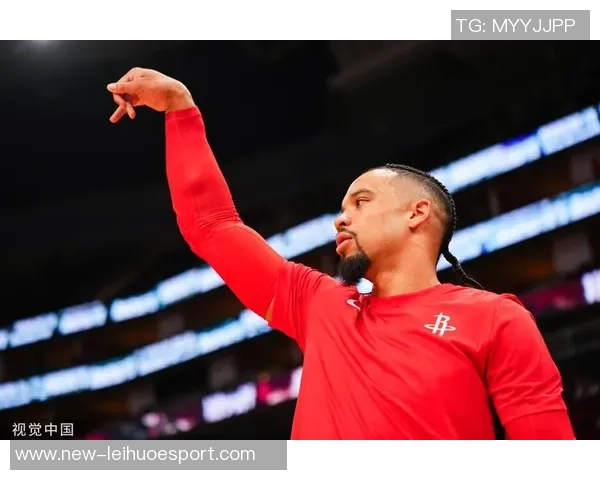 狄龙首节表现抢眼8投4中贡献全队最高9分并遭遇2次犯规困扰