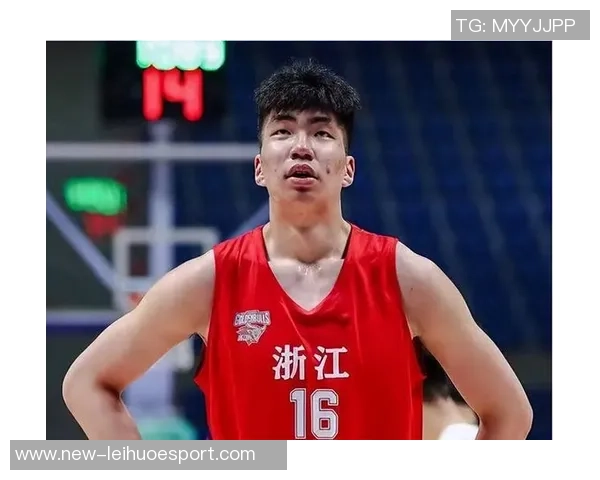 余嘉豪是否返回集训将根据多方情况综合评估决定