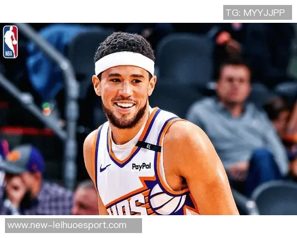 布克职业生涯得分突破17000分创21世纪第八快里程碑